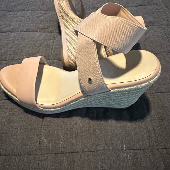 COLE HAAN ARDEN Pink Leather Wedges Sandals - Picture 1 of 3